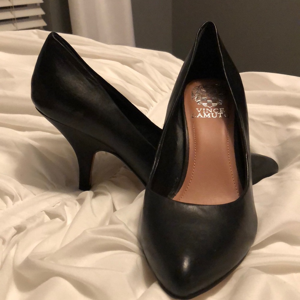 Black pointed toe low heels